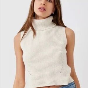 French Connection Mozart Sleeveless Cream Cropped Sweater
